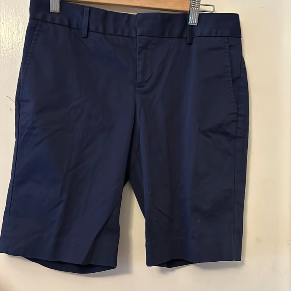 GUC Banana Republic Navy Blue shorts size 4